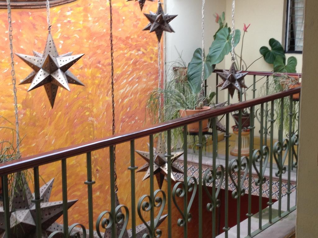 Hostal Casa Castillo Morelia Exterior foto