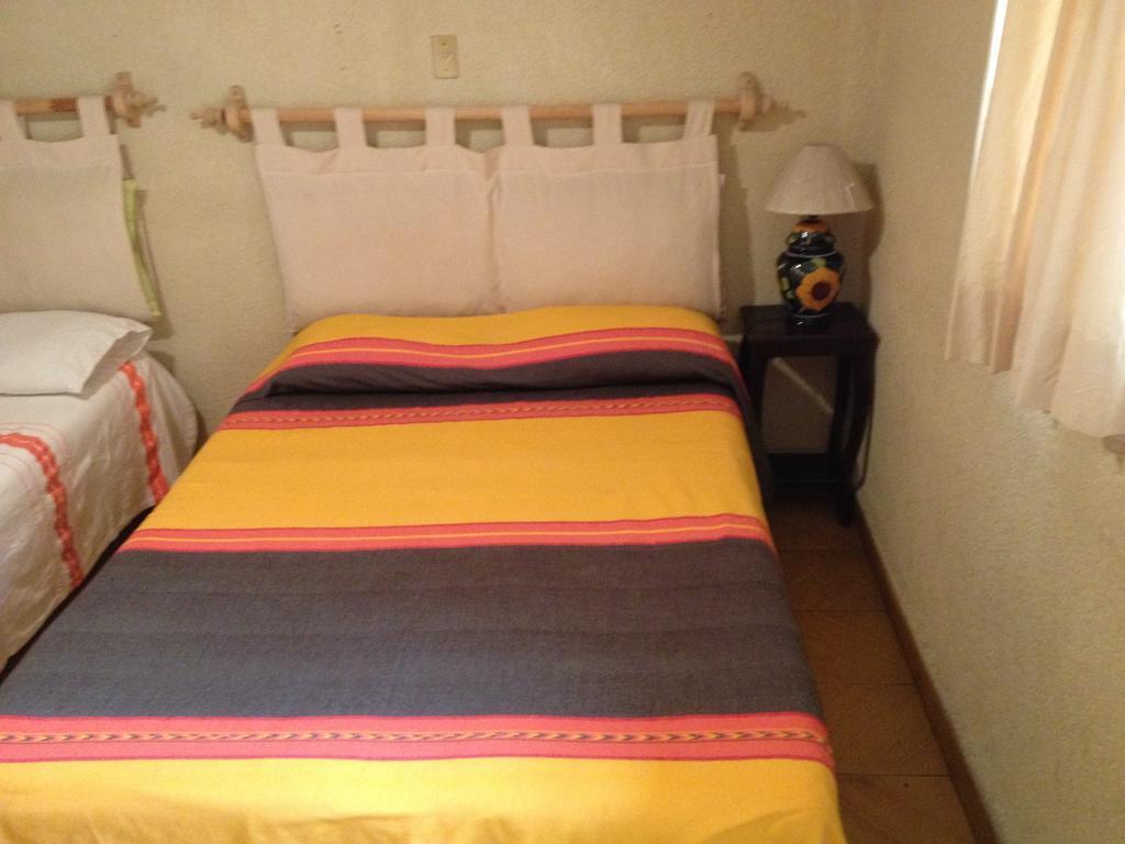 Hostal Casa Castillo Morelia Quarto foto