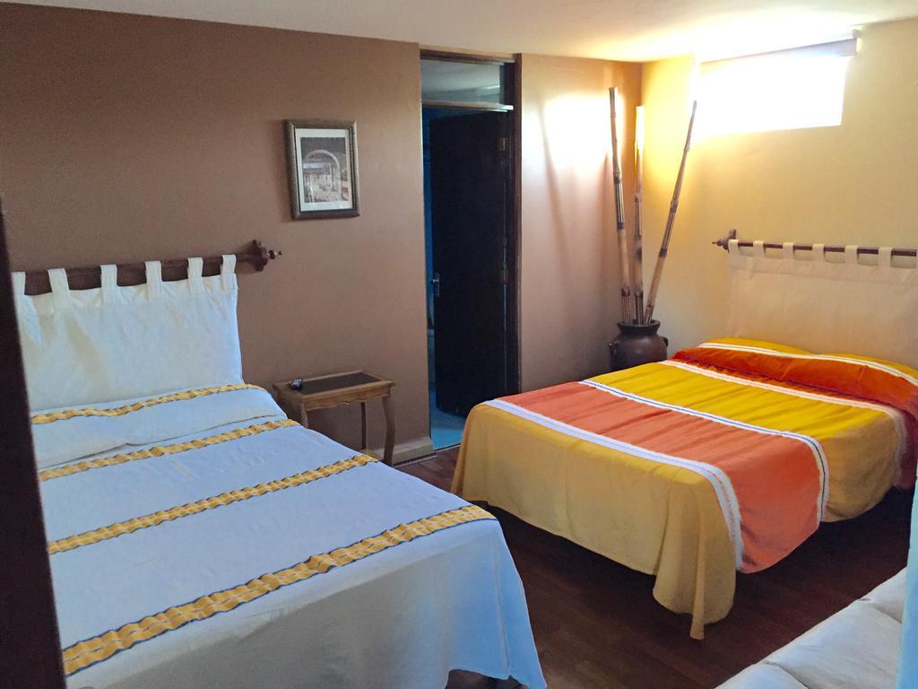 Hostal Casa Castillo Morelia Quarto foto